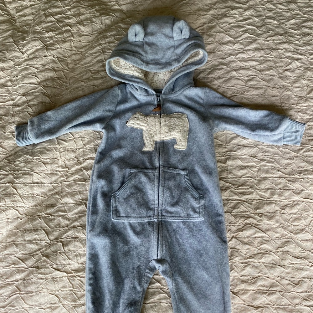 Carter’s Fleece 1-piece Outfit